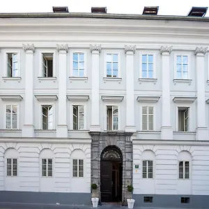 Antiq Palace - Historic Of Europe Ljubljana